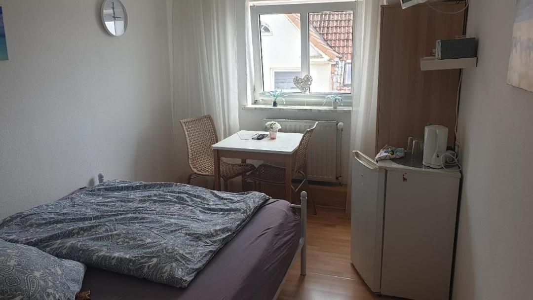 Rooming24, Kleine Pension Lübeck Eksteriør bilde