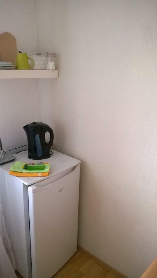 Rooming24, Kleine Pension Lübeck Eksteriør bilde